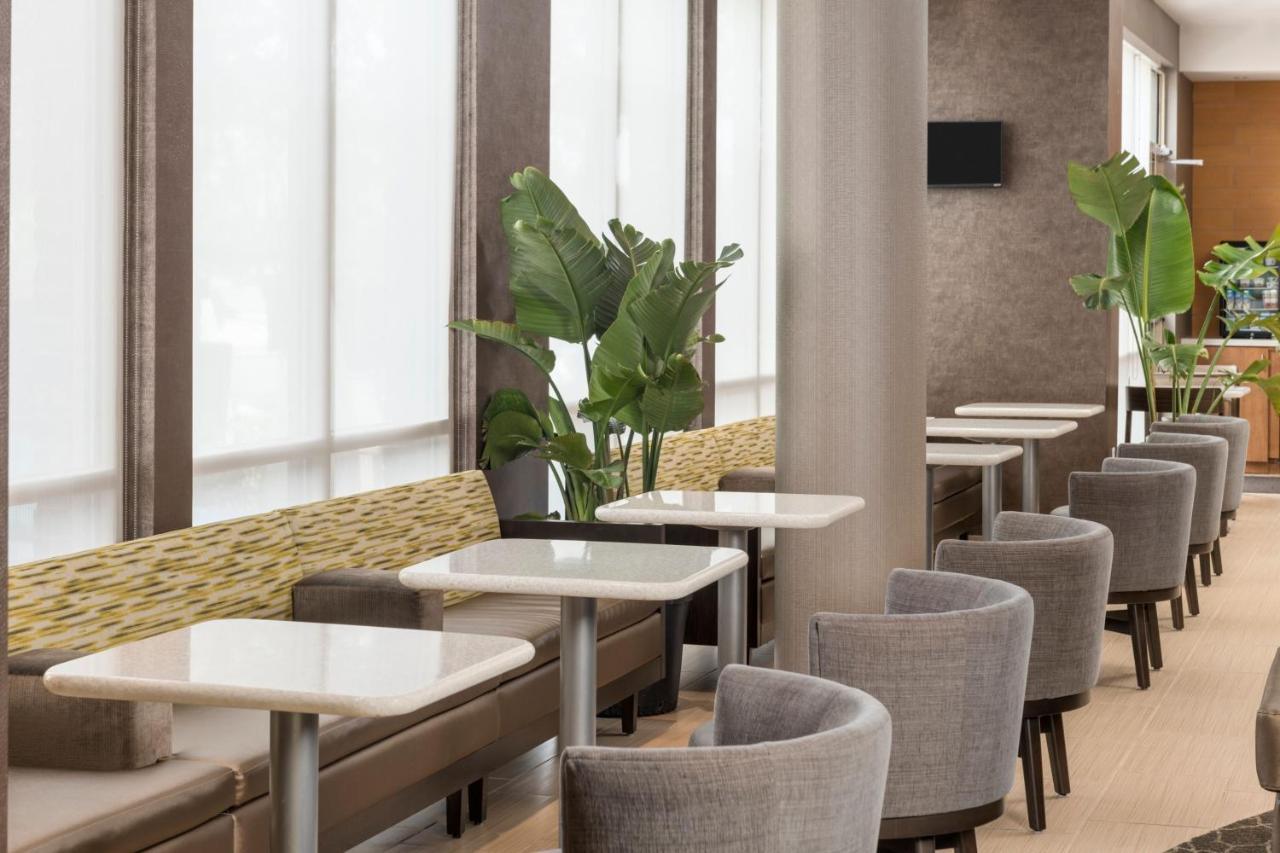 Springhill Suites By Marriott Lafayette South At River Ranch Екстериор снимка